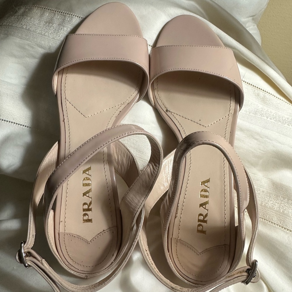 Prada vintage patent wedges 37.5 - Picture 7 of 8